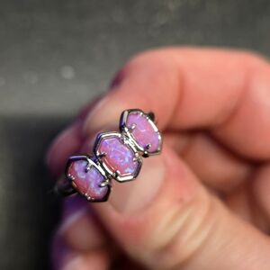 Kendra Scott Pink Triple Stone Ring